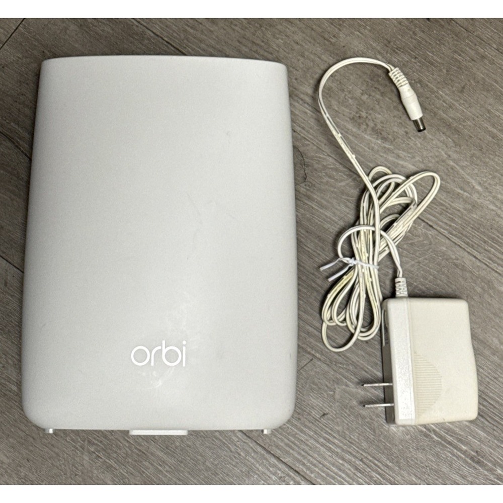 NETGEAR Orbi RBS50V2 Satellite Home Mesh WiFi Tri-band AC3000